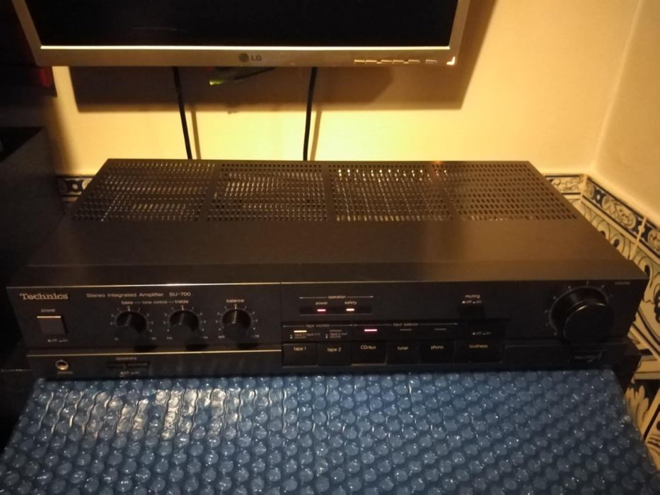 Amplificador integrado Technics Mod  SU 700
