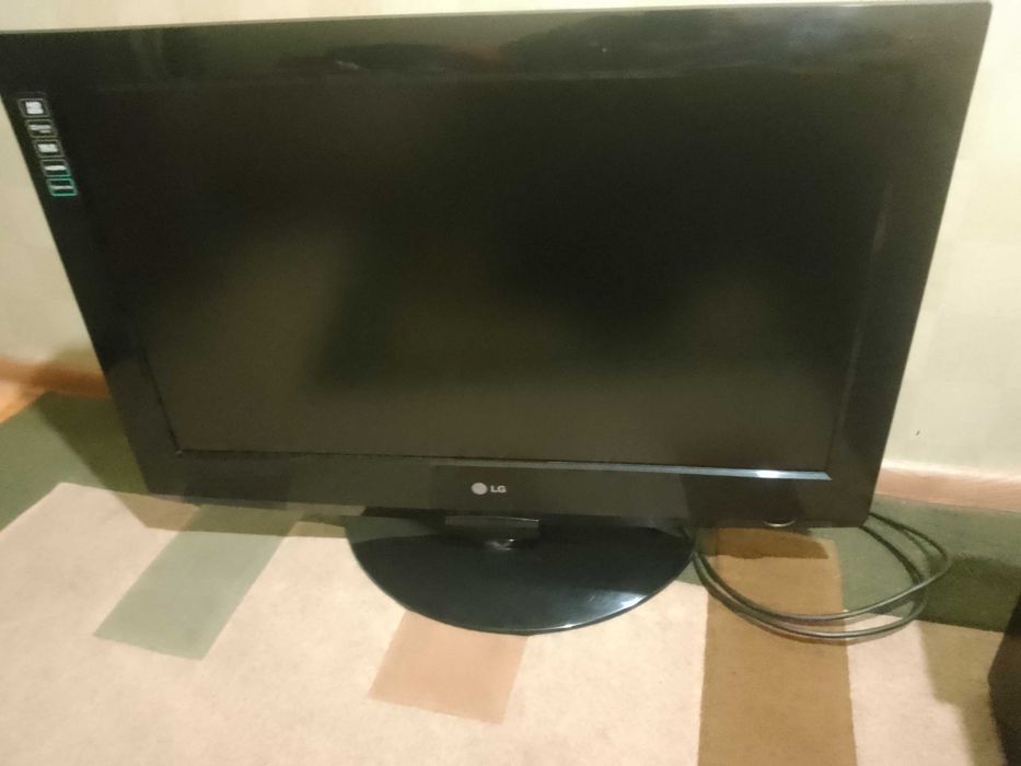 Sprzedam telewizor LG 32