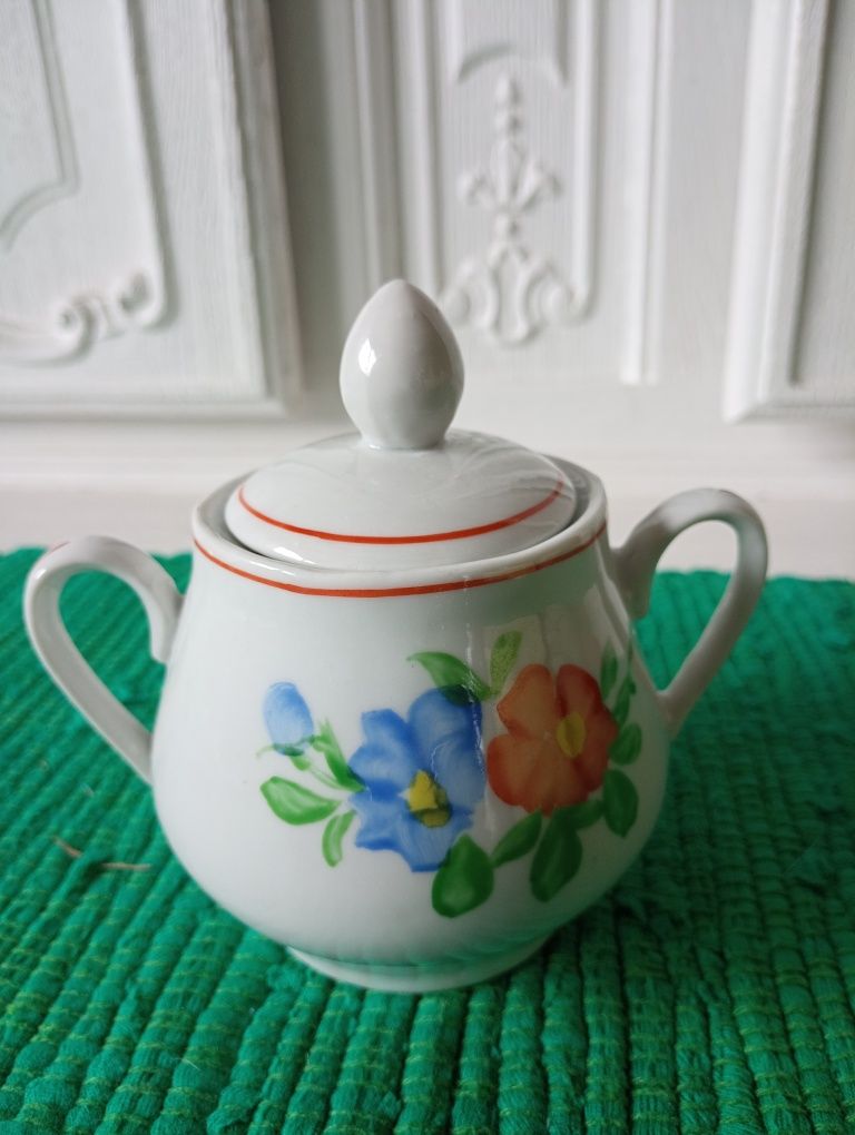 Cukierniczka porcelana koreańska