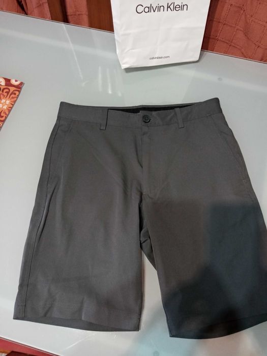 2 calçoes homem KALVIN KLEIN usados 1 vez