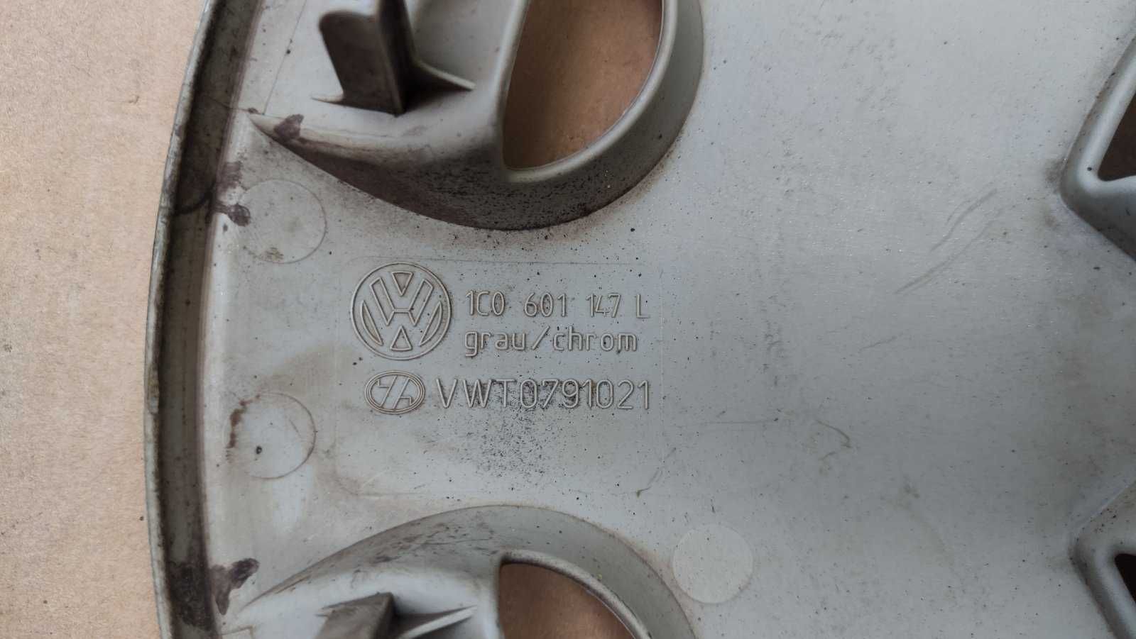 Ковпак оригінальний VW R15 Volkswagen NEW BEETLE 1C0601147H 1C0601147L