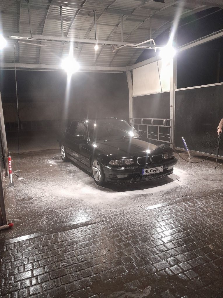Продам BMW е38 м57 3.0