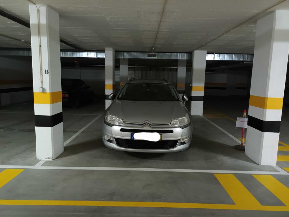 Arrenda-se lugar de garagem AVEIRO