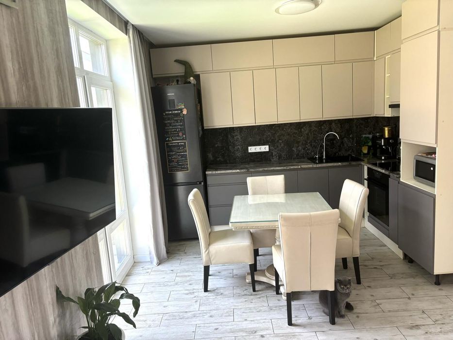 Без комісії! Таунхаус з ремонтом! 4 кімнати.