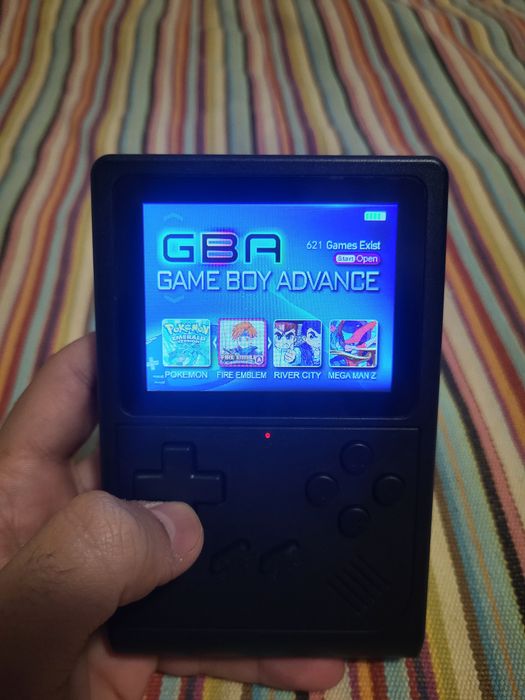 Console portátil GB300 (Multi Emuladores)