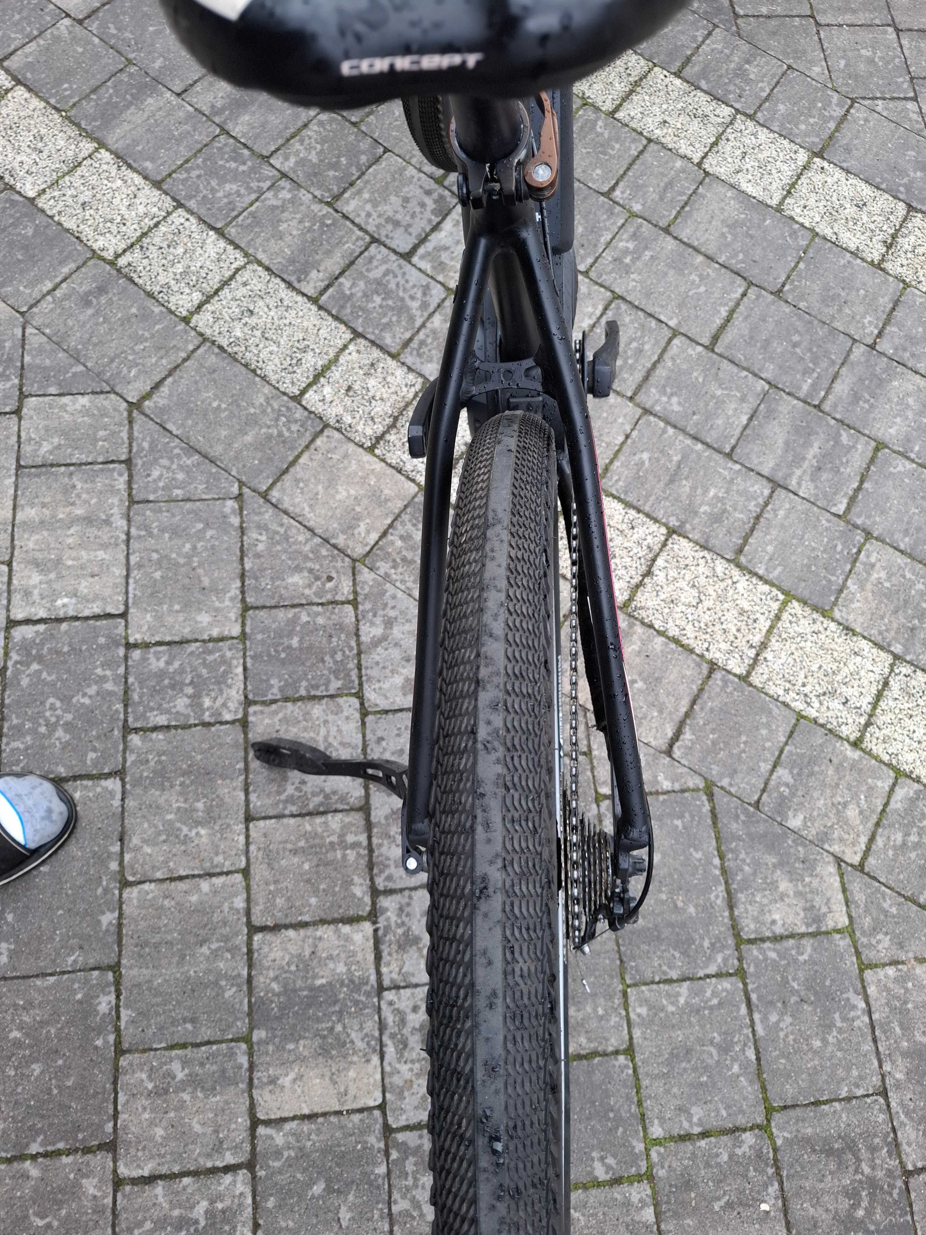 Rower Univega 27,5" silnik Bosch Performance Line CX