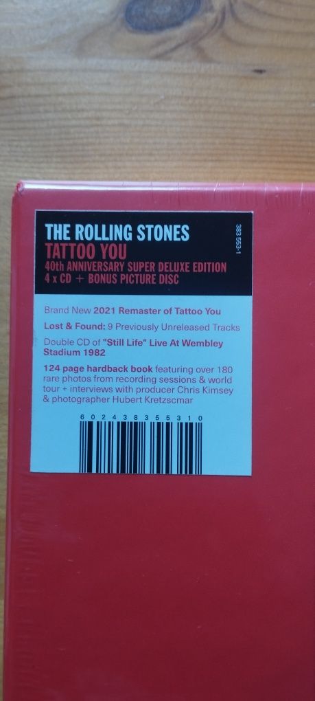 Nowy,oryginalnie zapakowany produkt . 
The Rolling Stones z jubileuszo
