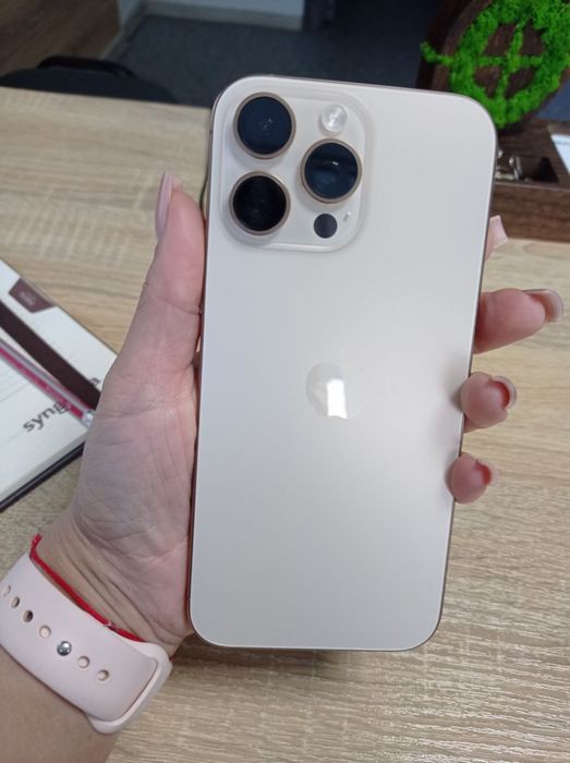 iPhone 16 pro max 512 gb