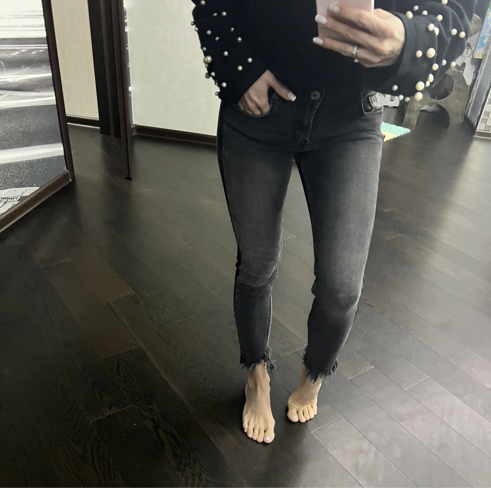 Джинсы Zara