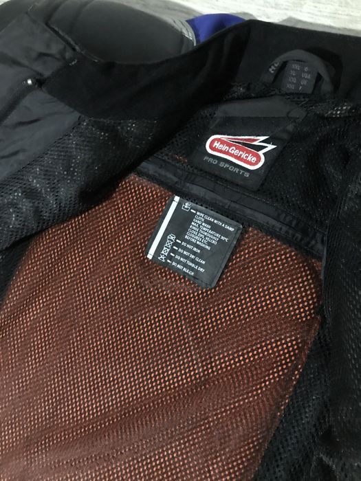 Костюм для мотоцикліста