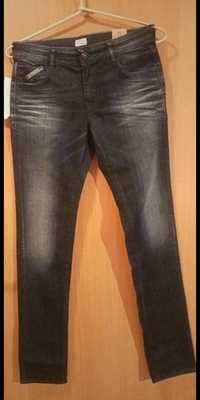 16A 175cm - spodnie jeansy młodzieżowe -  Armani Junior