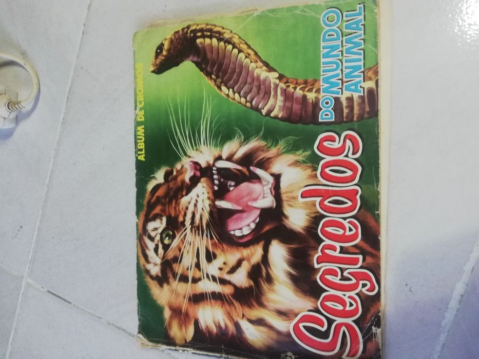 Caderneta de cromos antiga