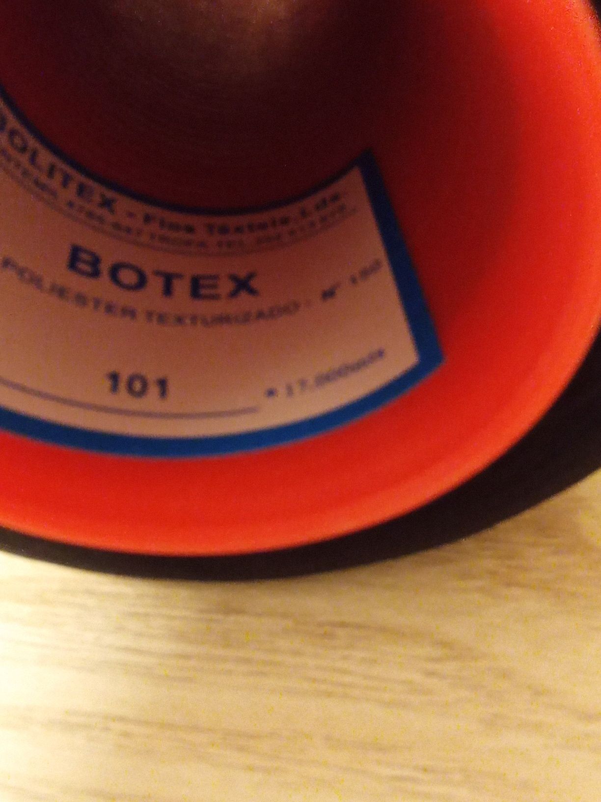 Linhas de coser de 17 000 metros