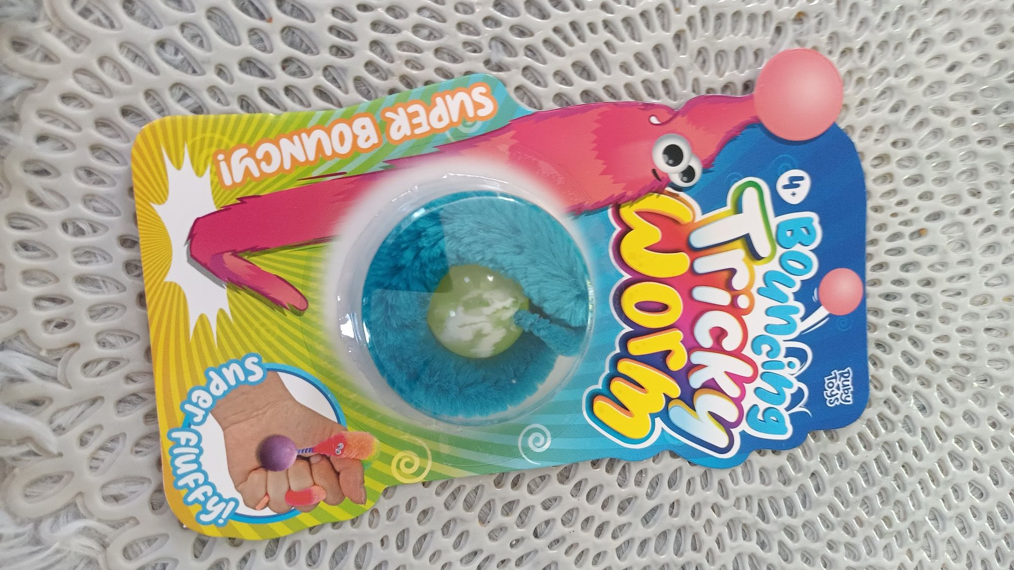 Zabawka magiczny robak