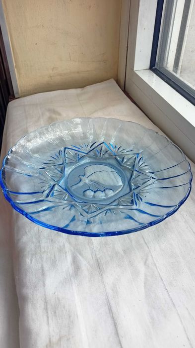 Talerz błękitny z wiśniami Irena Inowrocław katalog zbiorczy l. 40/50