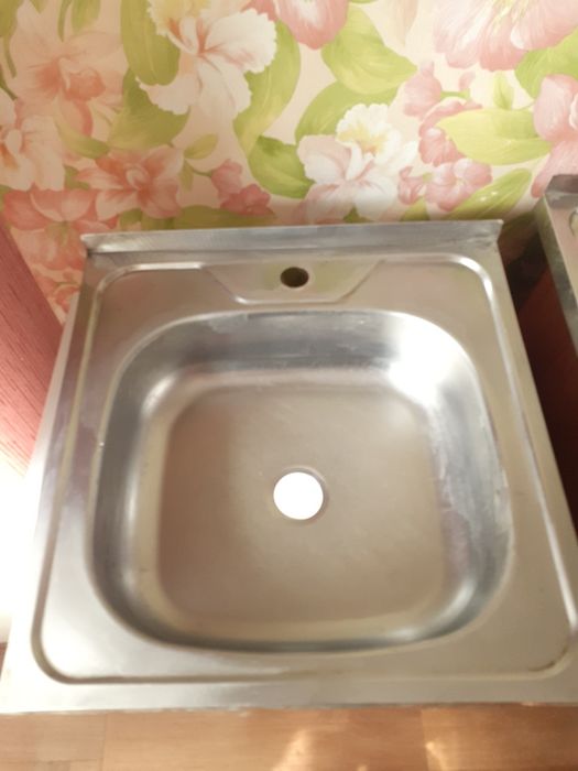 Мойка на кухню б/у
