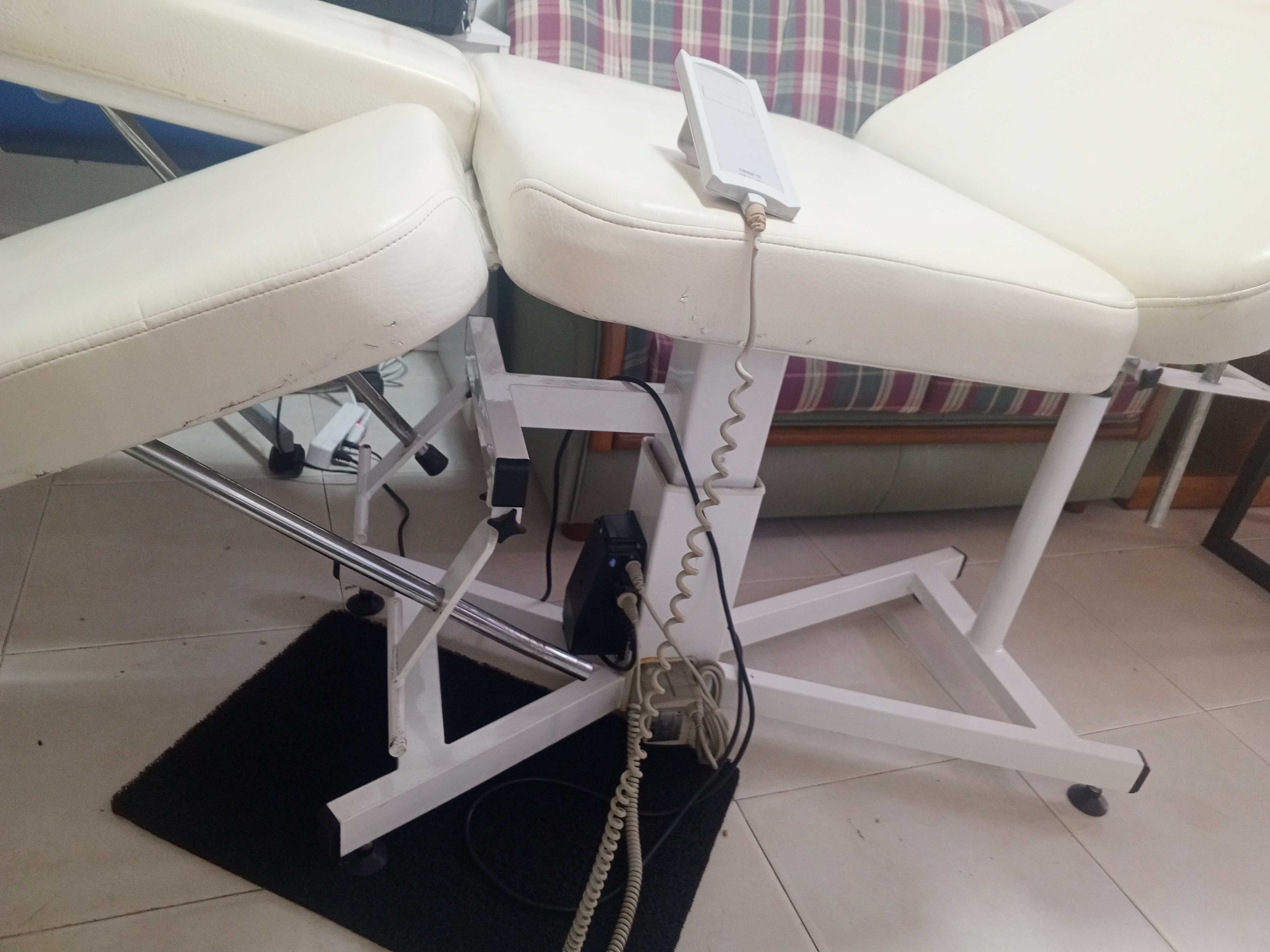 mesa de massagem elétrica