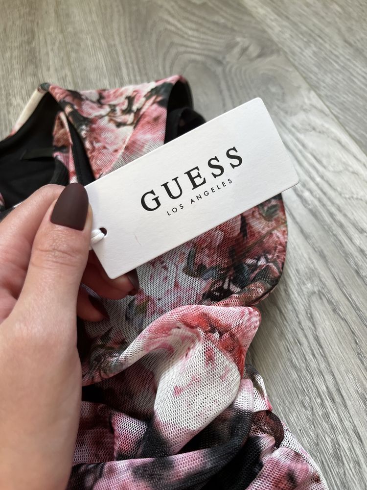 Дуже гарна нарядна сукня Guess