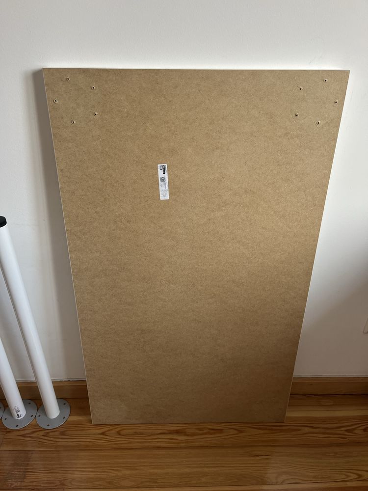 Secretária Ikea LINNMON