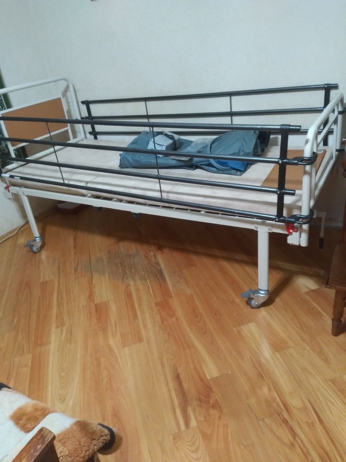 Продам кровать для лежачего больного
