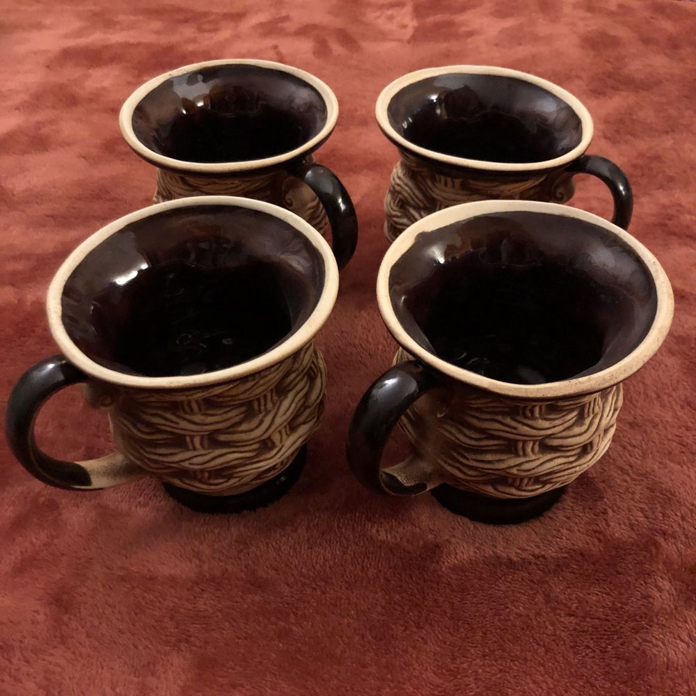 Керамічний чайний сервіз. Керамический чайный сервиз. Чашки, келих