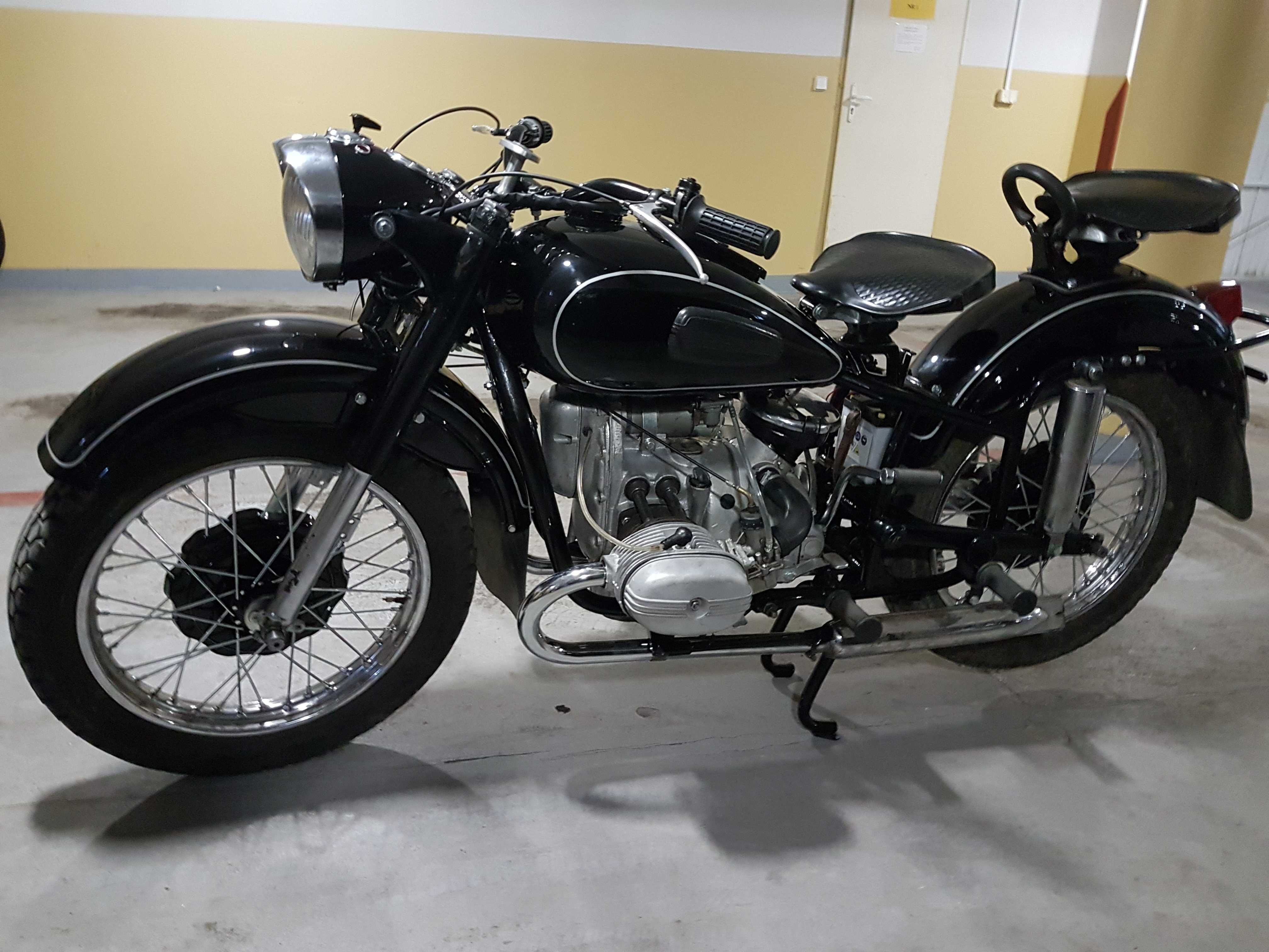 Motocykl Ural m63 1966