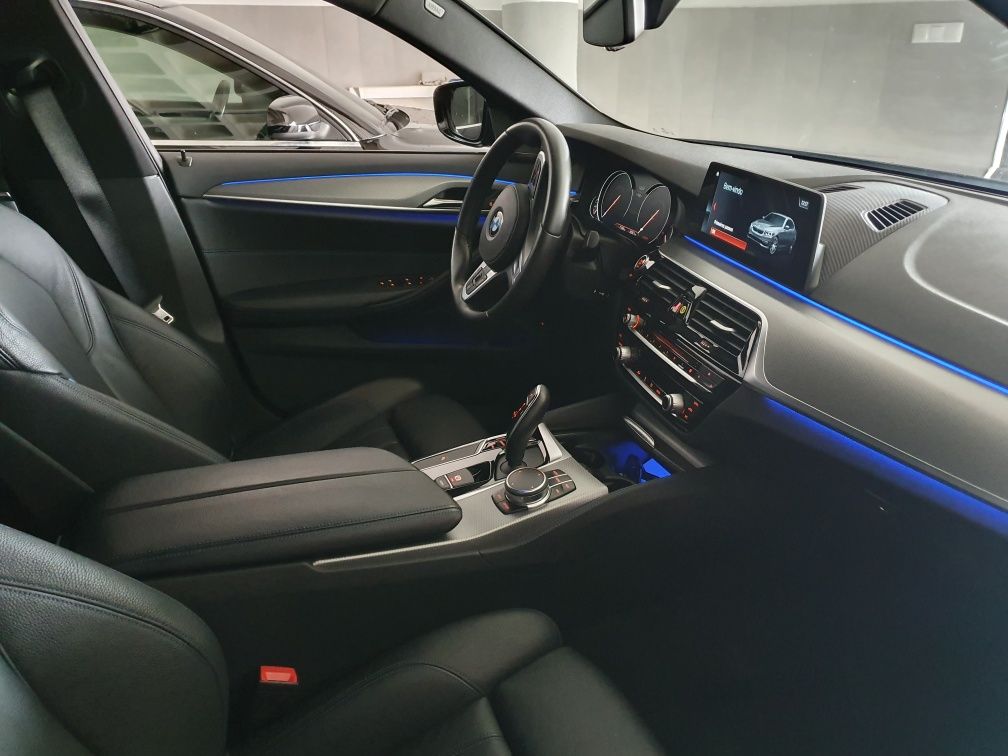 BMW 520d G30 Pack M | Nacional | Full Extras | Revisões BMCar