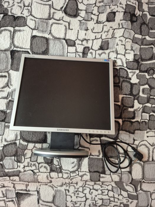 Монітор 19" Samsung 940N