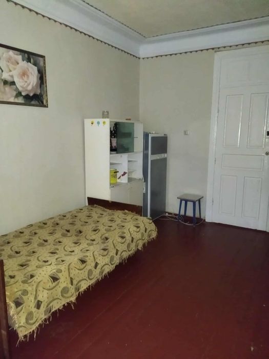 Здам кімнату в гуртожитку  центр