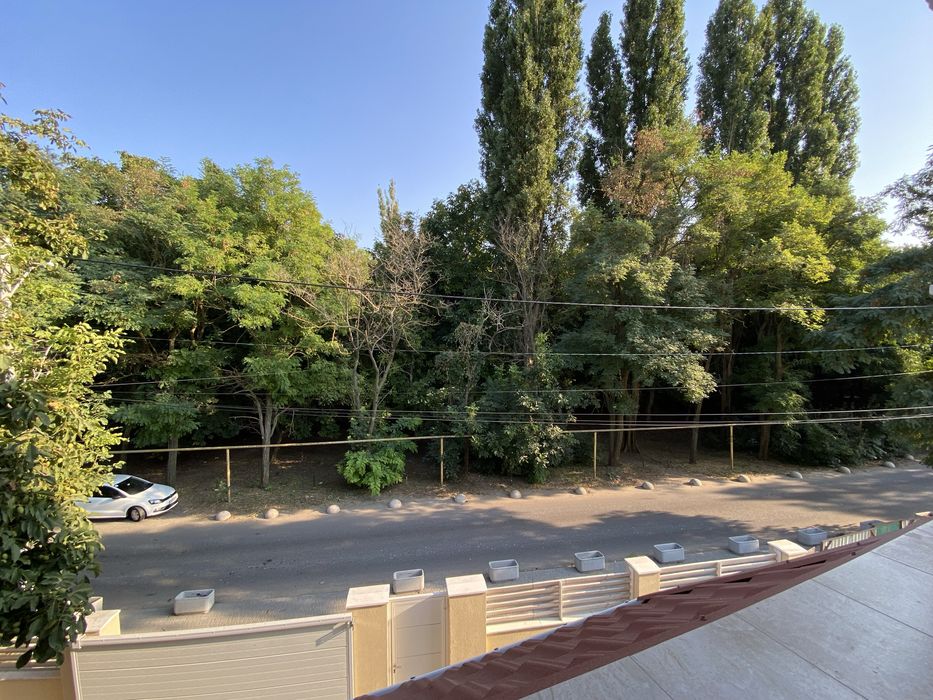 Продам Дом з підвалом в Одесі