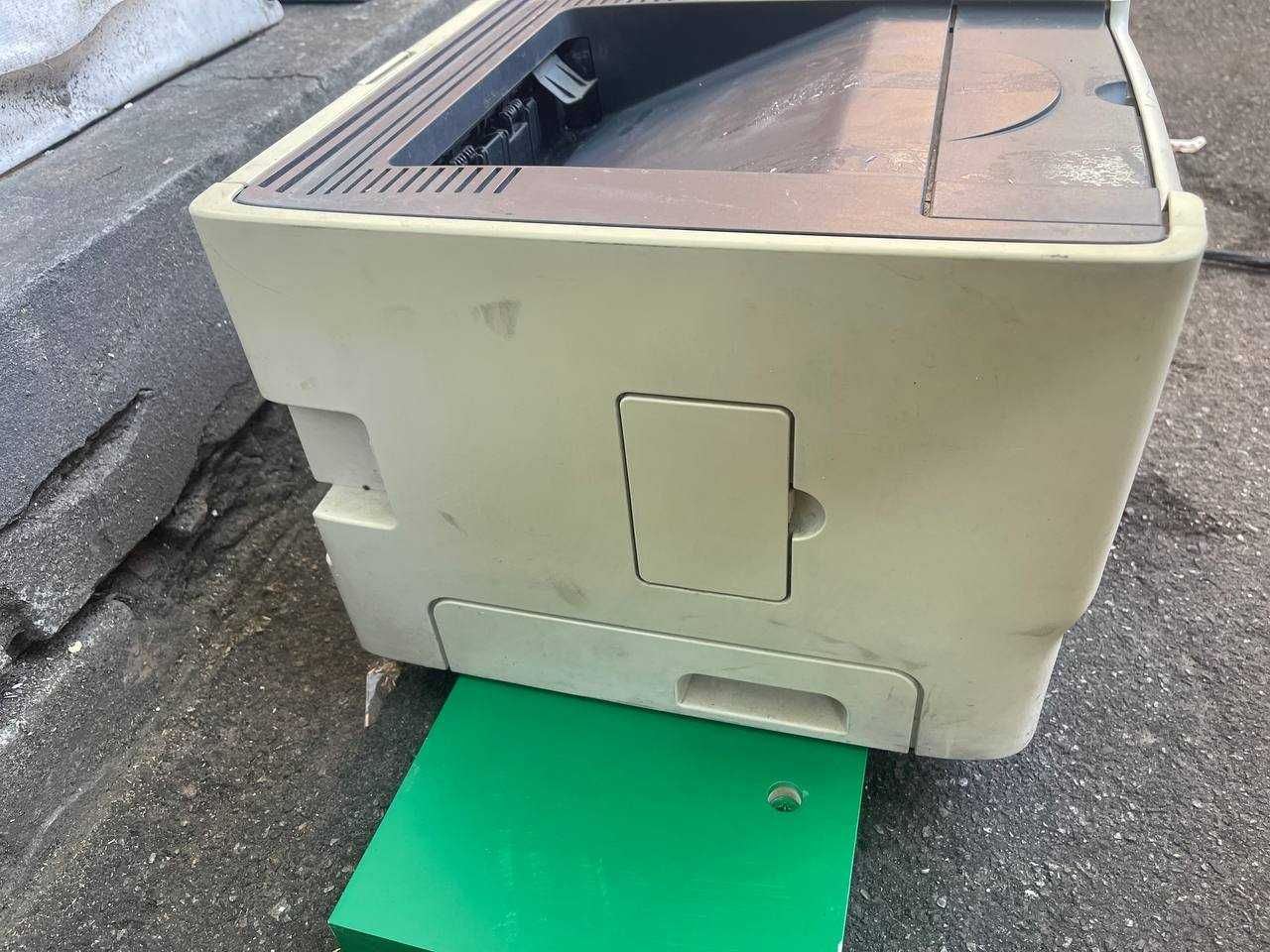 Кольоровий лазерний принтер HP Color LaserJet P 2025