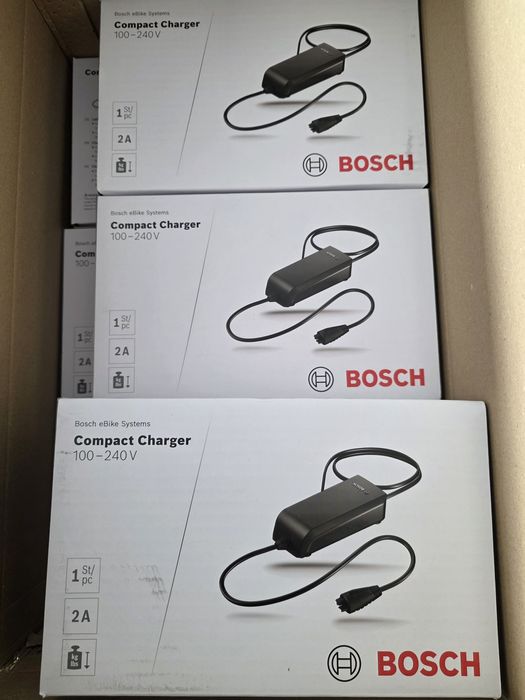 Ładowarka Bosch 2A Active Line/Performance Line  nowa oginalna