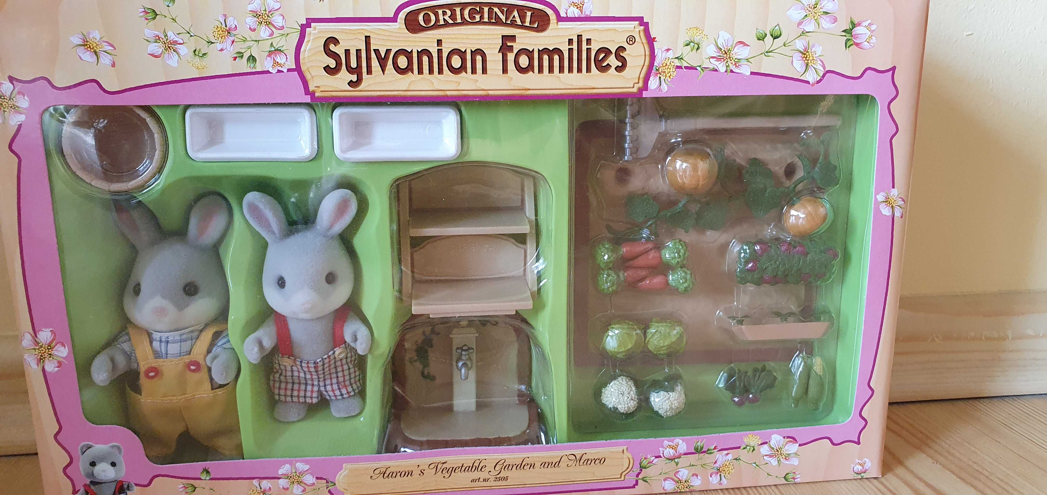 Sylvanian Families - Aaron's Vegetable Garden and Marco 2505