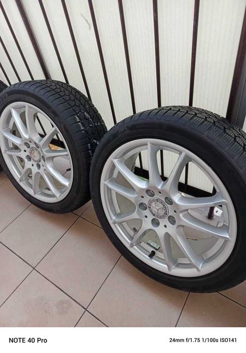Kompletne koła 17 cali z oponami do Mercedesa Klasa B