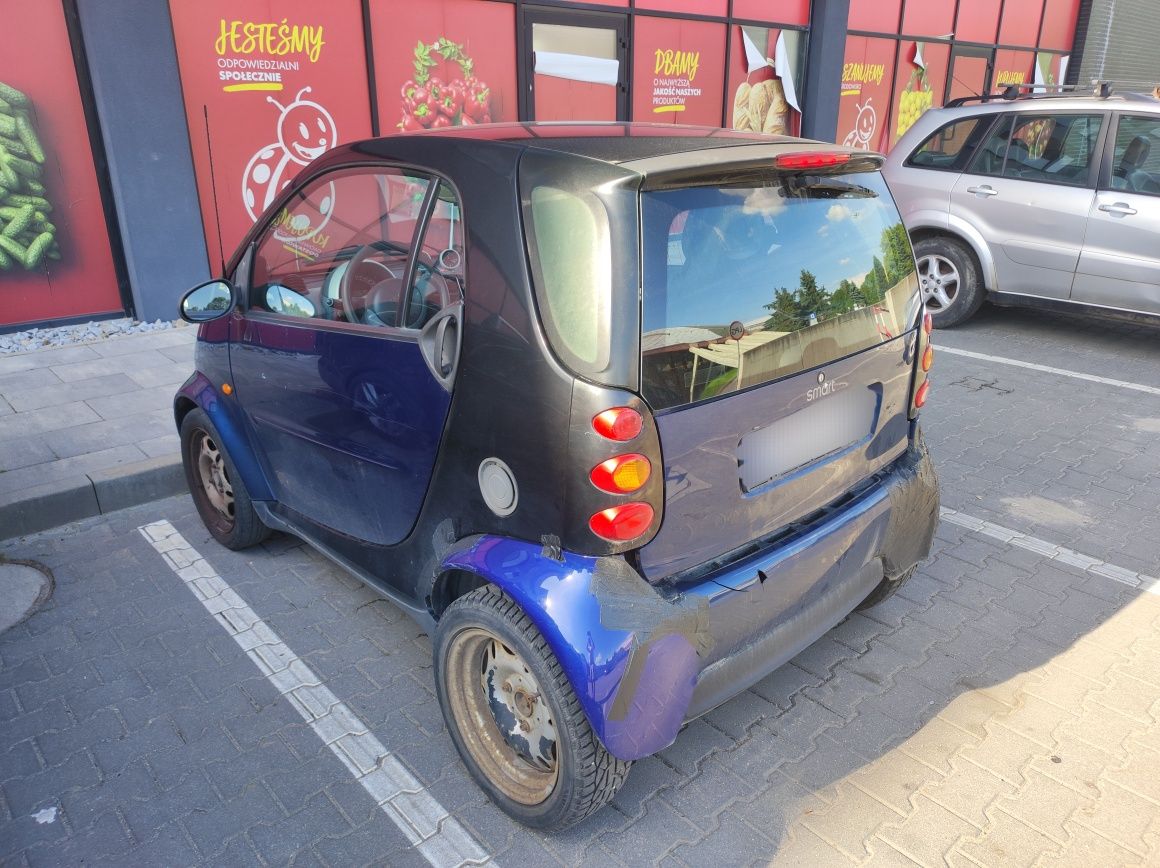 Smart 700 cm 02r nie odpala. Zarejestrowany.wazne opłaty. Wysyłka