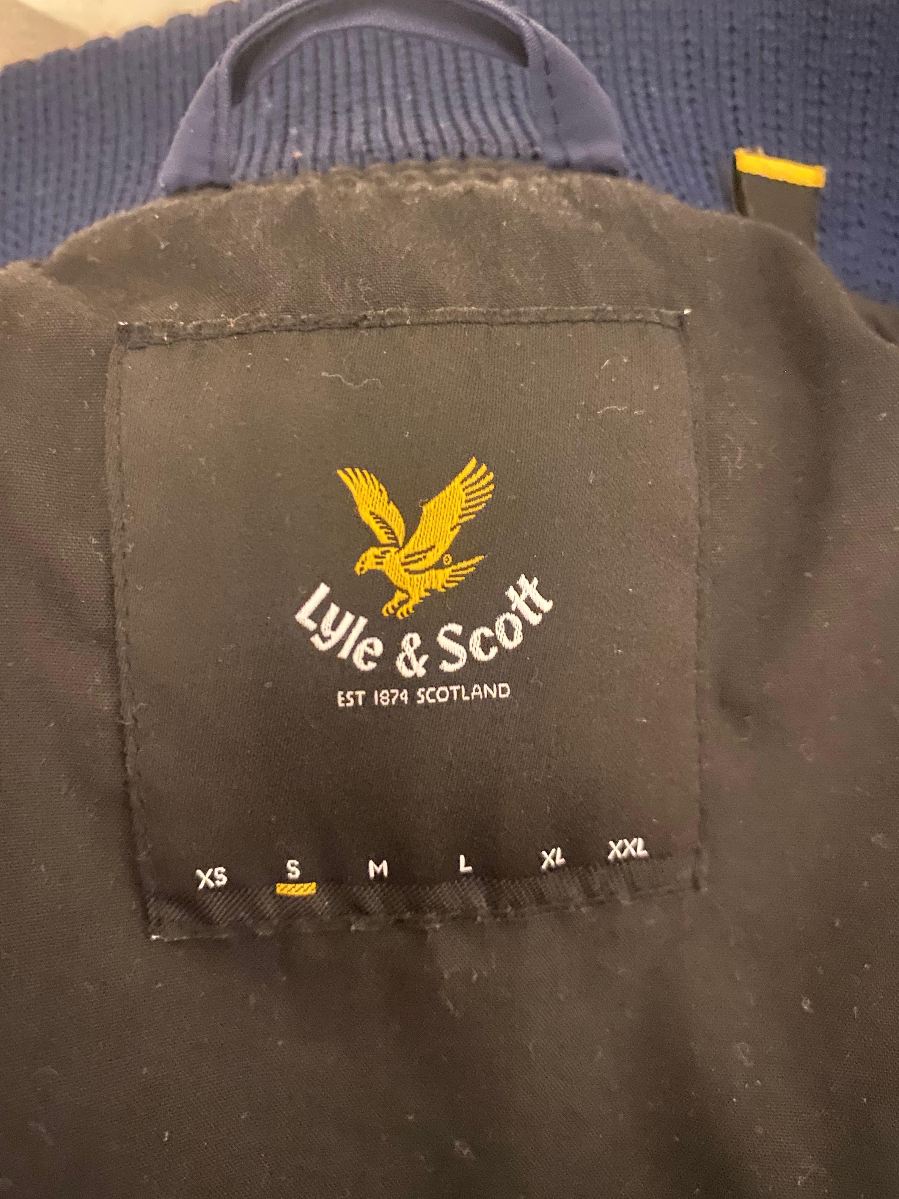 Бомбер Lyle Scott