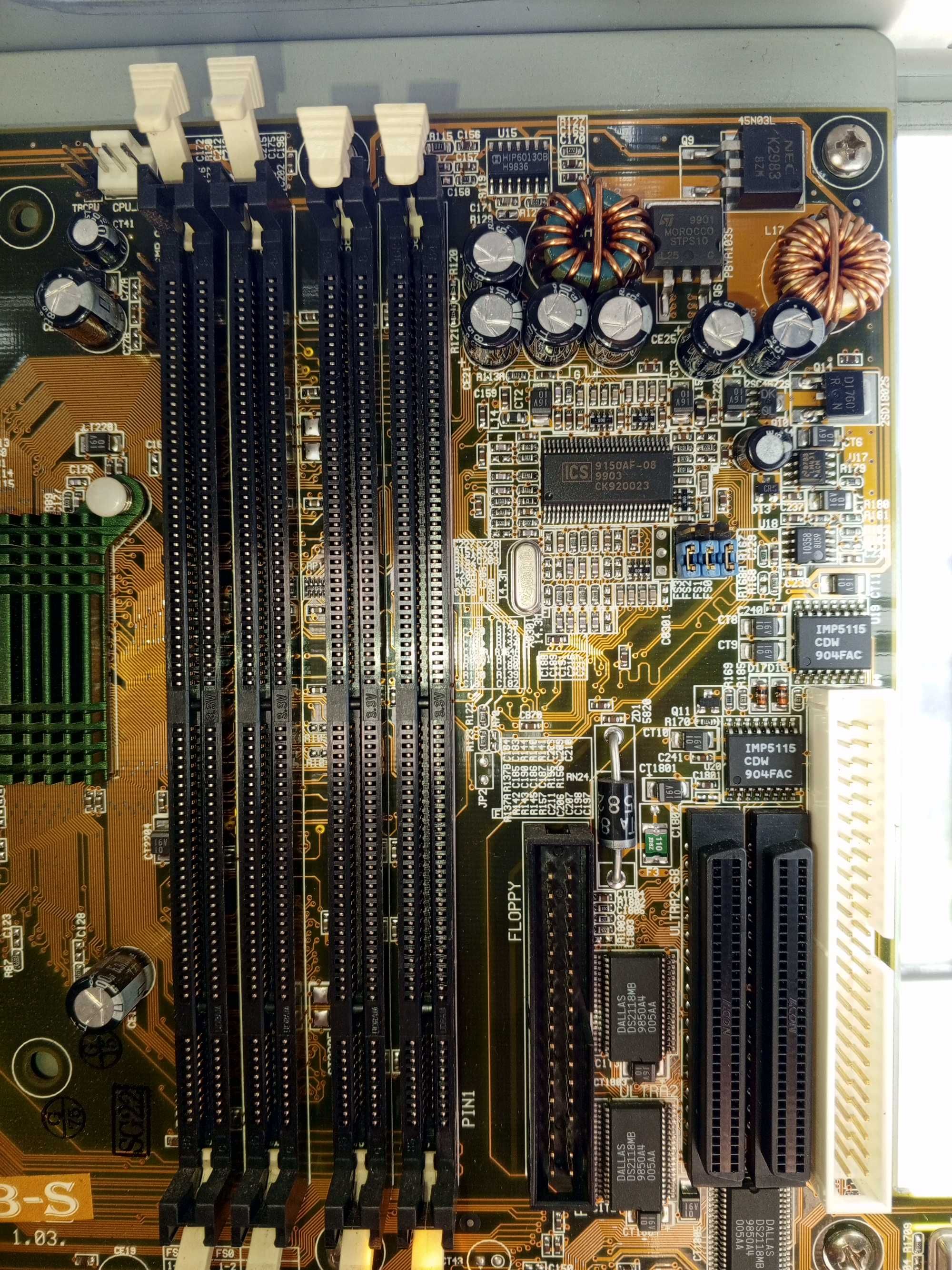 Płyta główna Intel /Asus FW82371EB (L901TA08)SL37M-98'- Retro