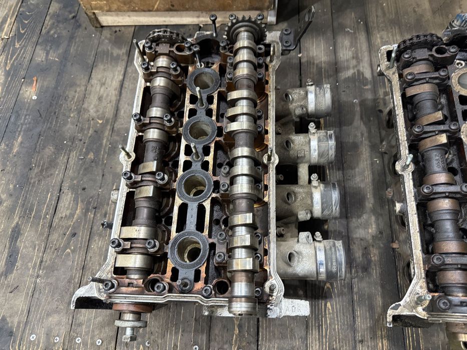 Головка блока цилиндров ГБЦ  vw b5,audi a4 1.8 20v ADR 058103373A
