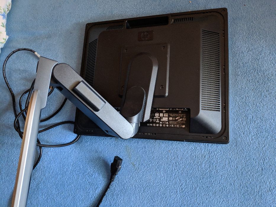 Monitor HP L1950 (GG458A)