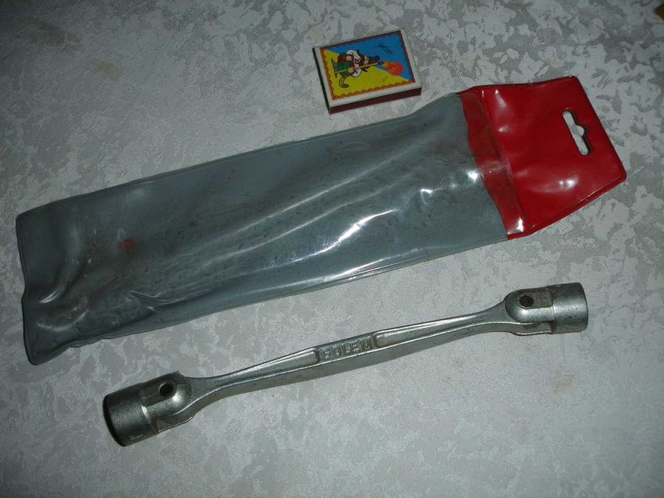 КЛЮЧІ 17 х 19 - гайковий ріжковий і накидний шарнірний. НОВІ. РАРИТЕТ.