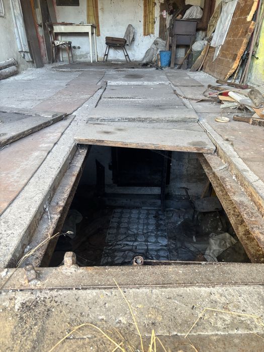 Гараж в гаражному кооперативі