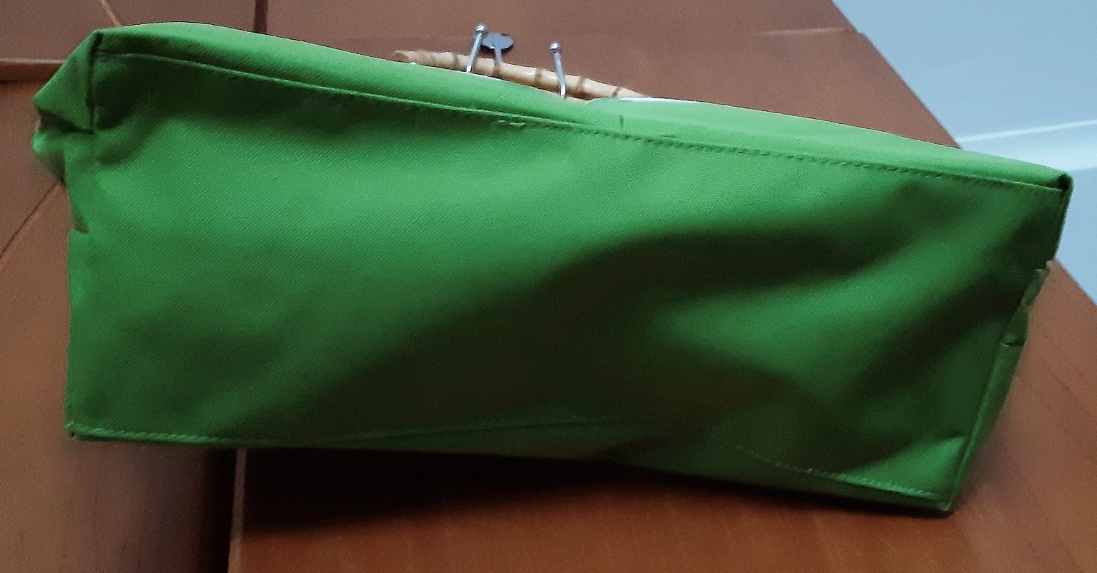 Bolsa verde tam.médio (NOVA)