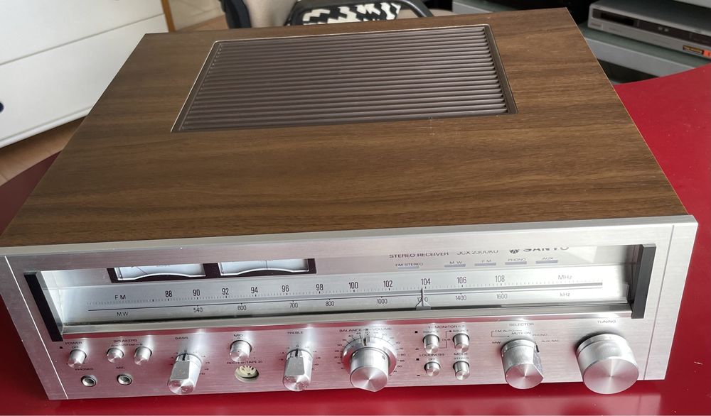 SANYO JCX 2300 KU Receiver