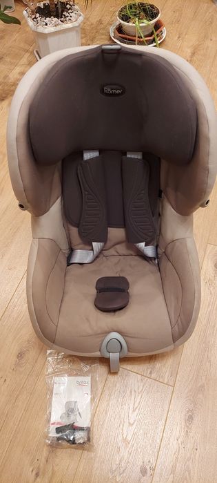 Автокрісло Britax Rőmer TRIFIX 9-18 кг