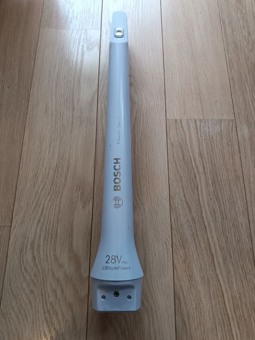 _._ Odkurzacz pionowy Bosch 28V Flexxo Gen2 Serie 4- uchwyt, rączka