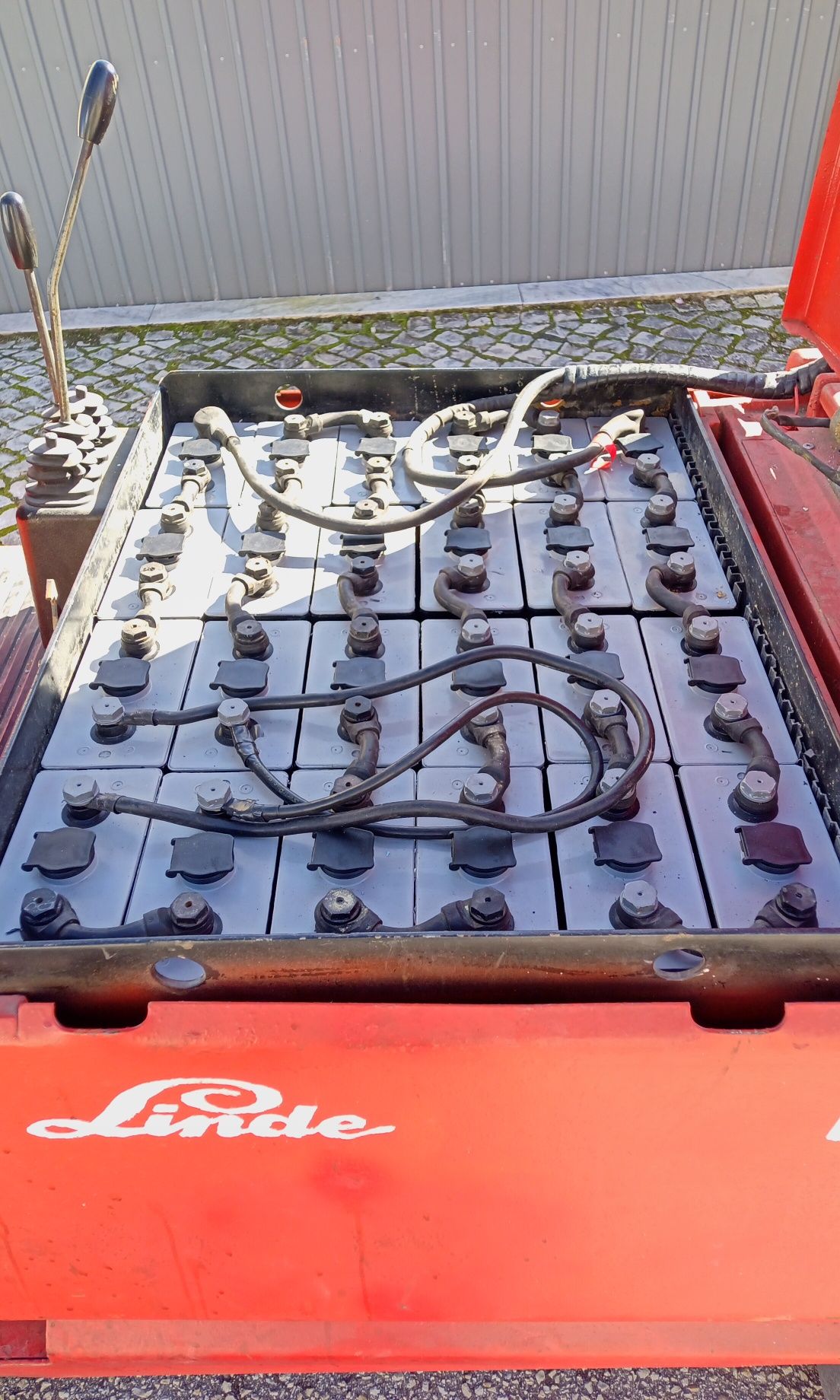 Empilhador linde 1600 triplex