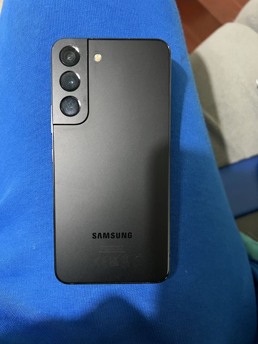 Samsung s22 como novo ecra sem um  risco o telemovel esta imaculado