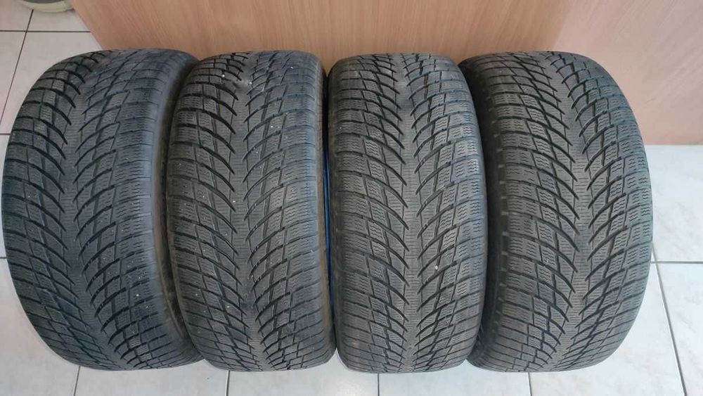 Nokian WR SNOWPROOF, rozmiar 235/45/17, bieżnik 5,5-6mm