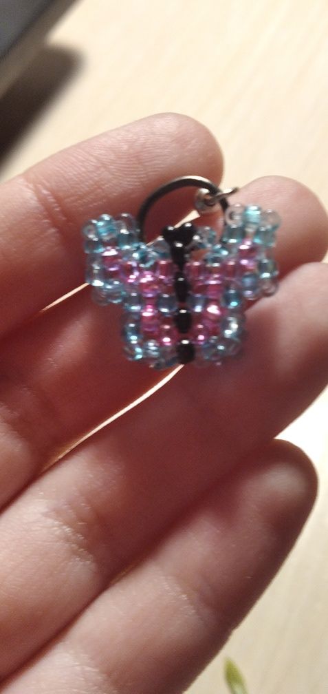 Серёжки бабочки из бисера