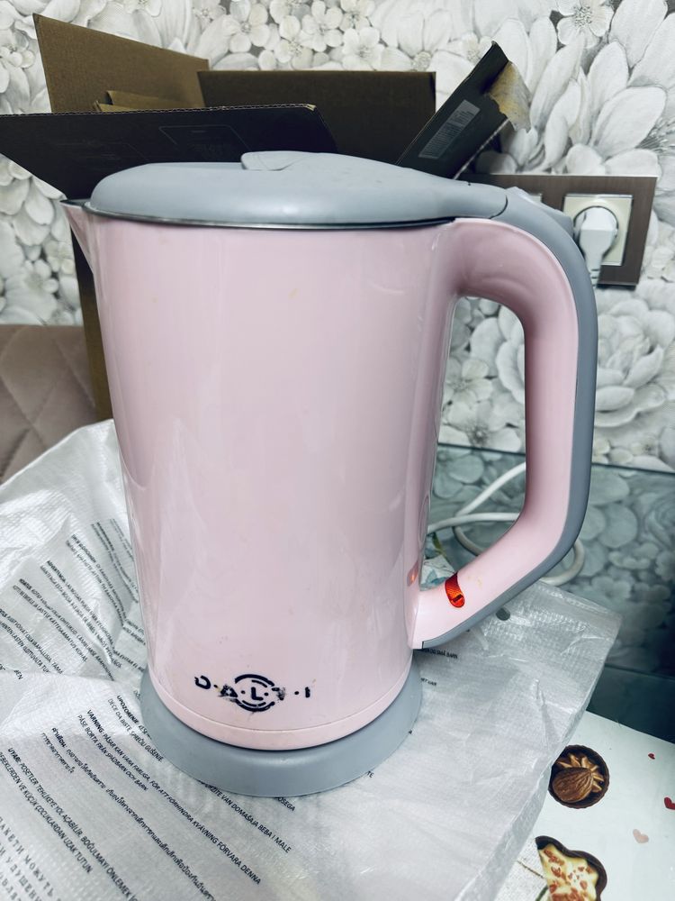 Продам чайник електричний 1,7 л